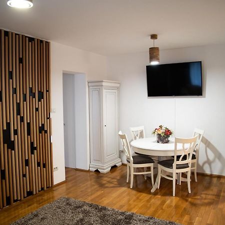 Ultracentral Golden Apartament 1 Сучава Экстерьер фото