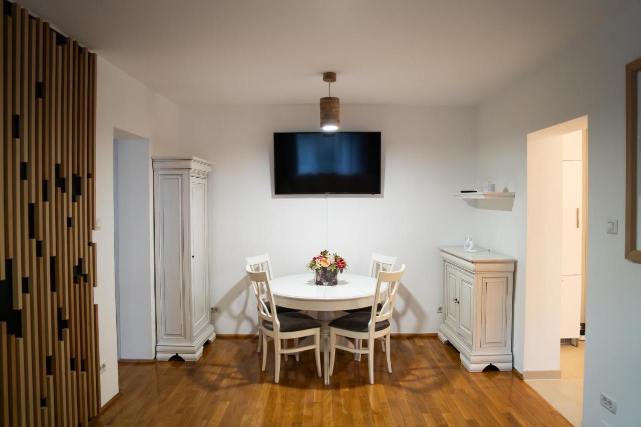 Ultracentral Golden Apartament 1 Сучава Экстерьер фото