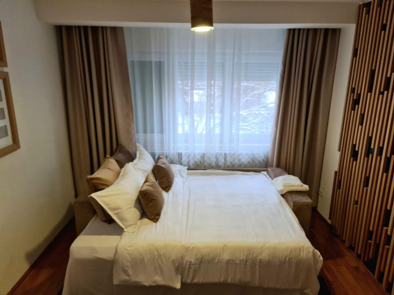 Ultracentral Golden Apartament 1 Сучава Экстерьер фото